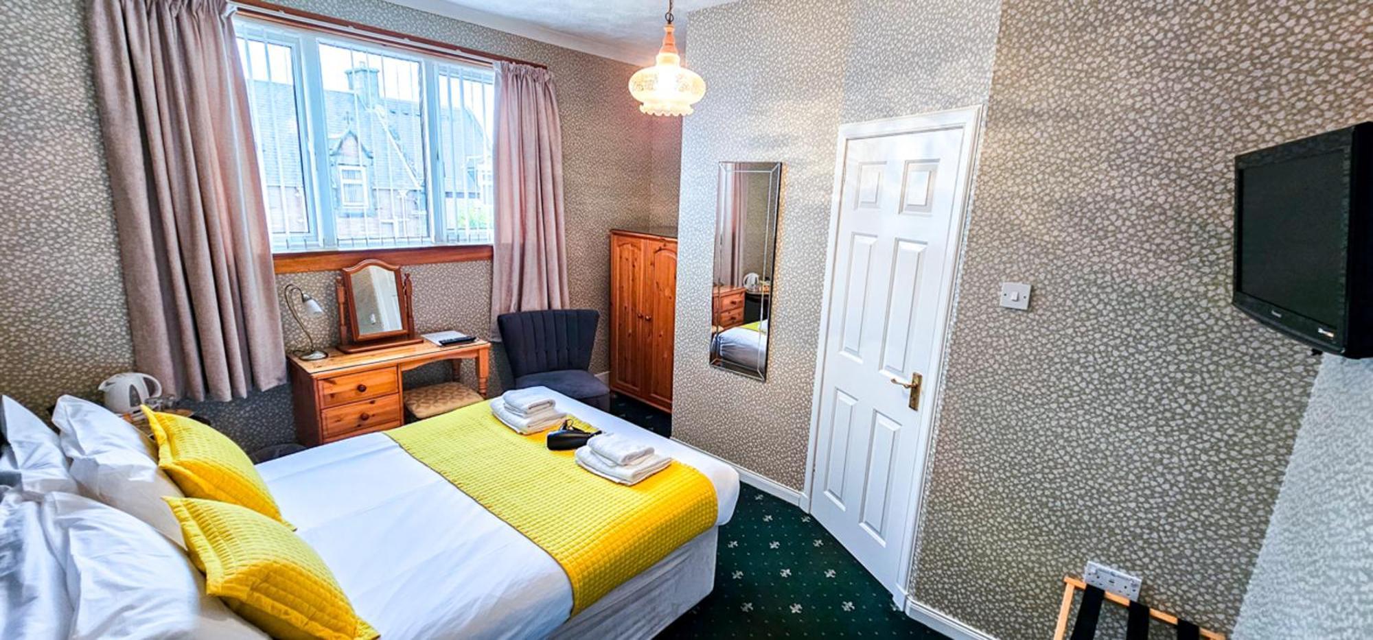 Mystayinn Abermar Guest House Inverness Extérieur photo