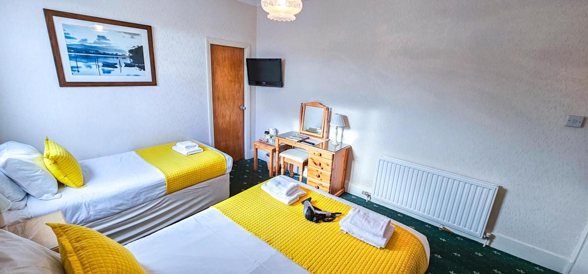Mystayinn Abermar Guest House Inverness Extérieur photo